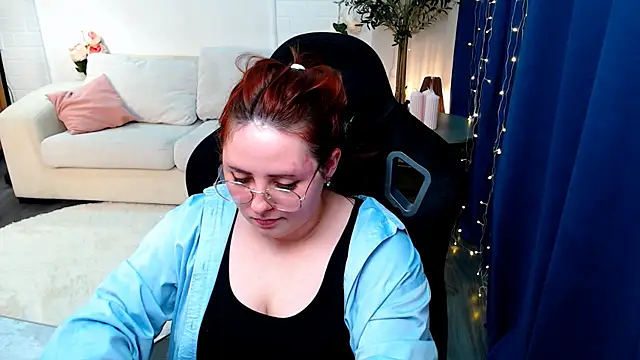 Hennessy bunny online show from April 28, 3:21 am