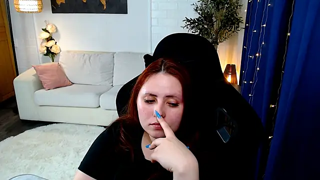 Hennessy bunny online show from April 16, 9:39 pm