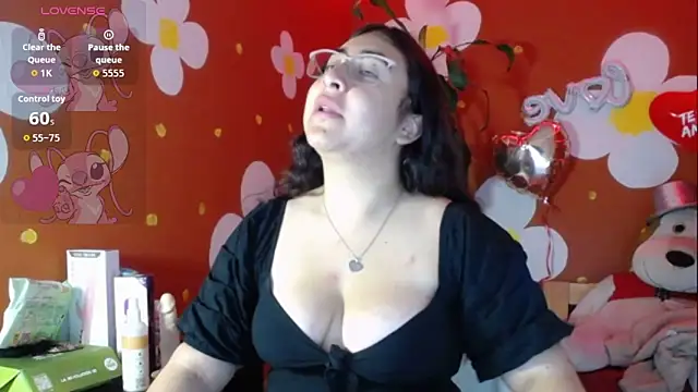 VirellaAshford online show from April 23, 11:17 am