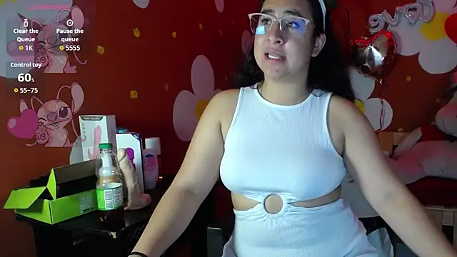 VirellaAshford online show from April 24, 3:26 pm