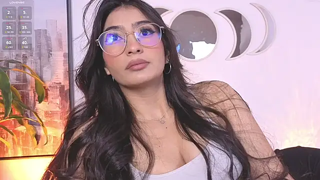 salomee mon online show from June 11, 2:36 pm