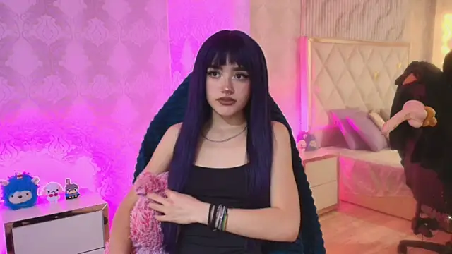 Cloee tay1 online show from March 22, 12:00 pm