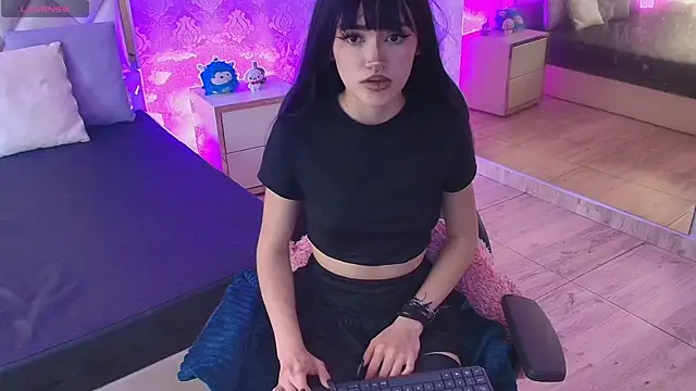 Cloee tay1 online show from April 16, 12:27 pm