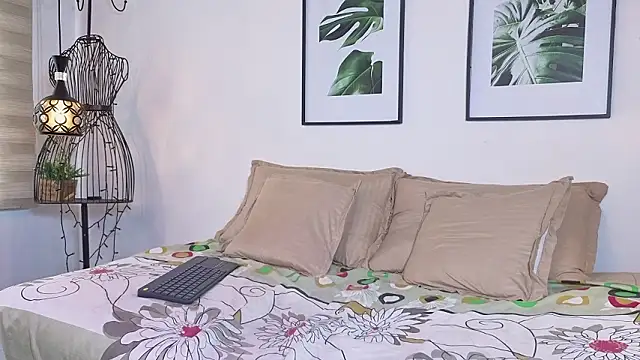 antonella grace online show from February 25, 7:45 pm