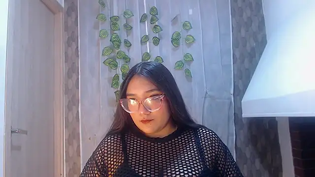 anyela donecm online show from April 20, 7:28 pm