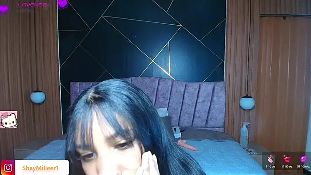 ShayMilleer online show from April 21, 11:50 am