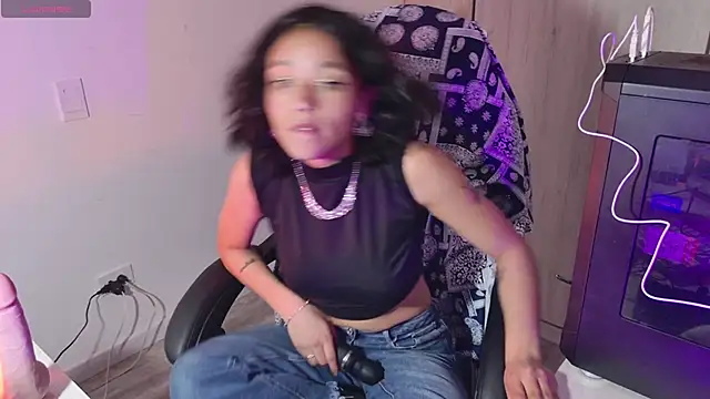 MalikaNoor online show from March 5, 4:36 pm