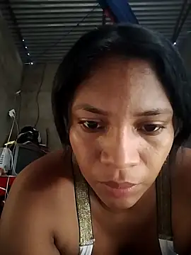 sexyhotbigass online show from April 23, 9:28 pm