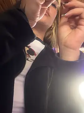 Sara 92 online show from March 27, 5:24 pm