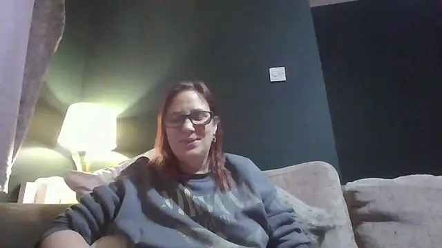 Curvy Clare online show from March 11, 5:04 pm