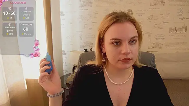 Glow Margo online show from June 15, 1:17 am