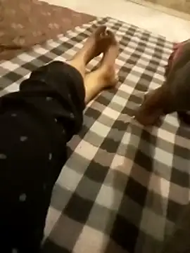 ReshmaBano online show from April 4, 3:33 pm