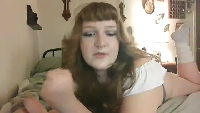 Playfulxcutie online show from March 8, 3:21 am