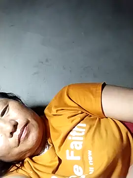 Lucie Fuzk online show from April 22, 9:34 pm