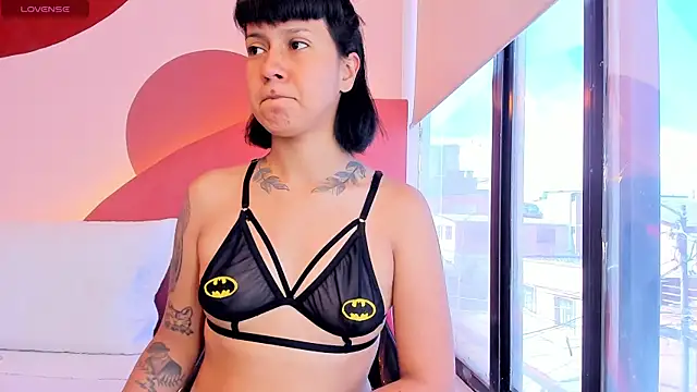 Valkiria wine online show from April 26, 2:48 pm