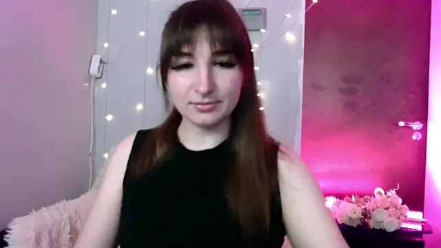 Birdie Kiss online show from June 8, 7:47 pm