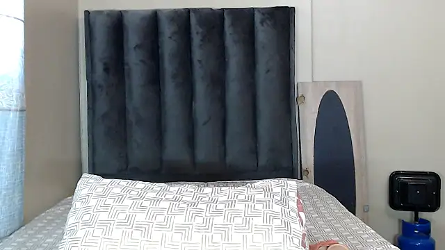 LexyDiana online show from April 15, 6:14 am