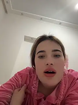 TiffanyCouture online show from March 12, 8:55 pm