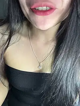 Tinn tin online show from April 28, 4:33 pm