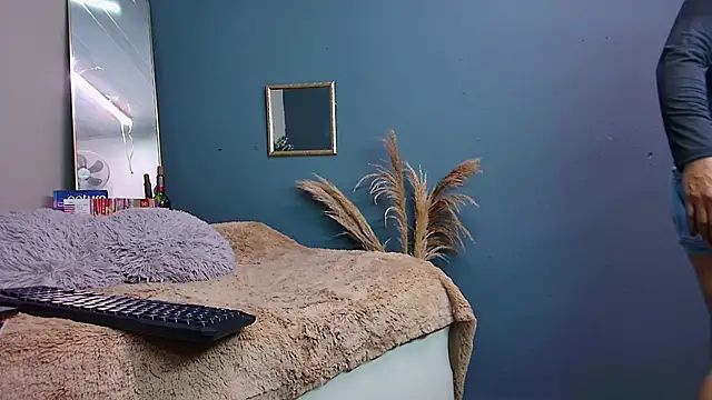 MaraSol online show from April 7, 10:39 am