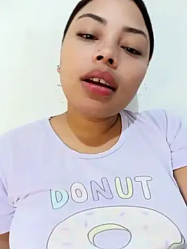 Naomi Summer  online show from February 26, 2:43 am