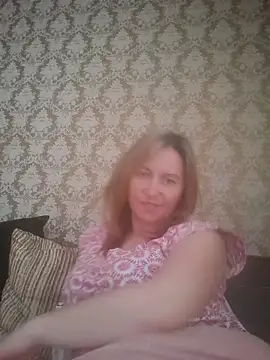 ChristinaYork online show from June 2, 6:47 am