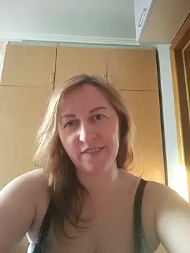 ChristinaYork online show from April 2, 3:09 pm