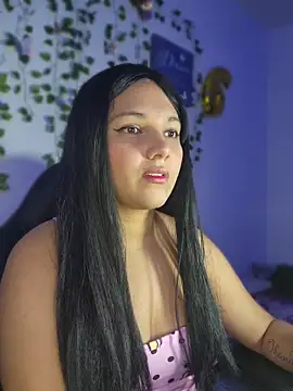 aurora bela online show from April 25, 3:20 am