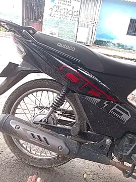 Lamonita05 online show from April 16, 6:40 pm