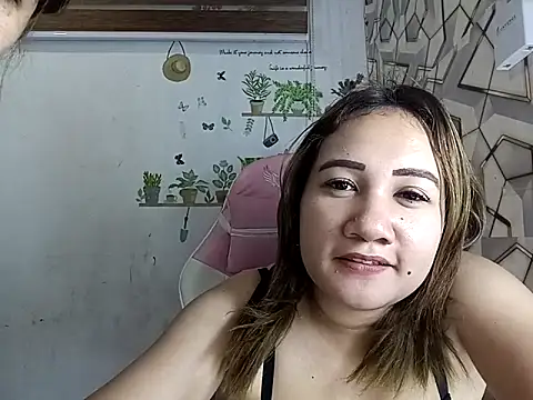 missrica13 online show from April 29, 12:19 pm