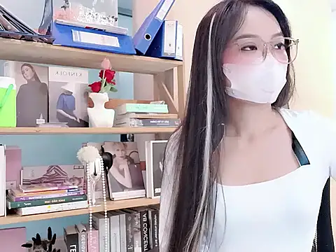 RG Lenalyy online show from June 14, 2:24 am