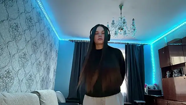 AkikoAnkrom online show from March 9, 3:59 pm