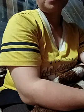 Lindxx-hot online show from April 25, 12:41 pm