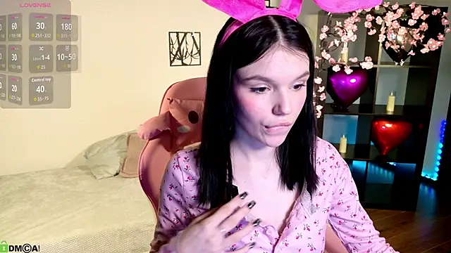 JanetCensley online show from April 3, 9:18 am