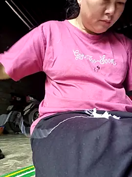 phay79 online show from April 25, 2:03 am