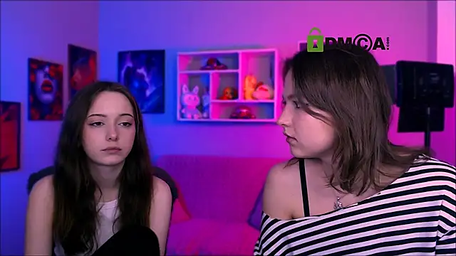 chloe ley online show from April 20, 7:28 pm