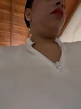 Arianna Moore online show from April 26, 8:17 pm