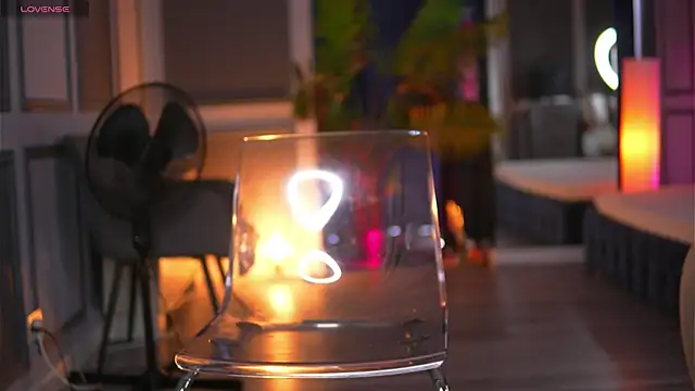 MissMeganMoon online show from April 25, 12:41 pm