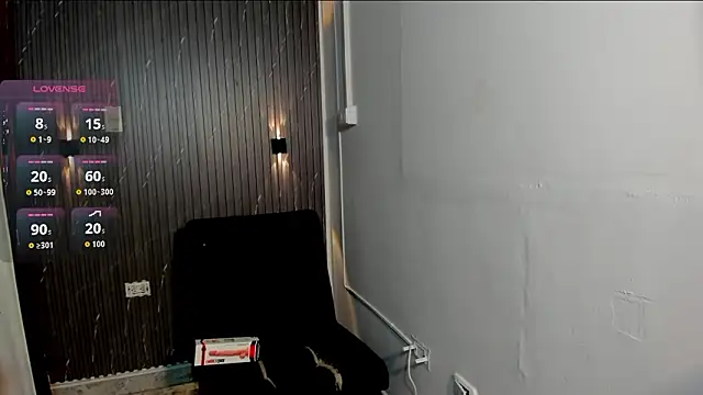 CharlotteKing8 online show from March 6, 12:11 pm