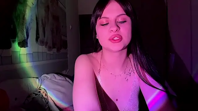 NoraPass1on online show from March 9, 7:17 pm