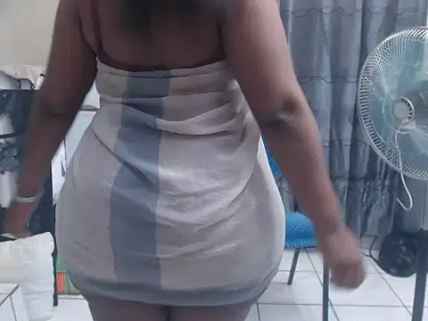 SexyNontyXX online show from April 22, 10:40 pm