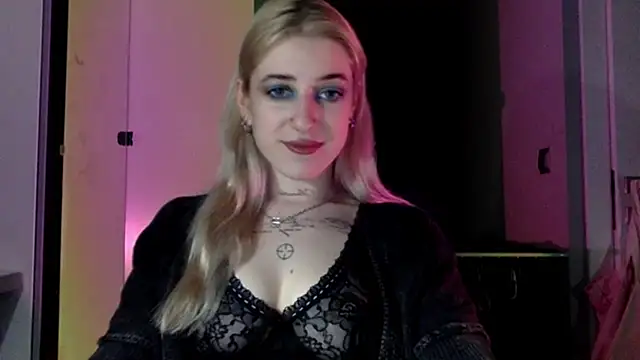 EmmyWet online show from April 27, 5:32 pm