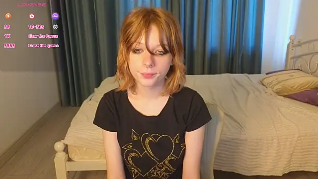 MollySally online show from July 25, 6:53 am