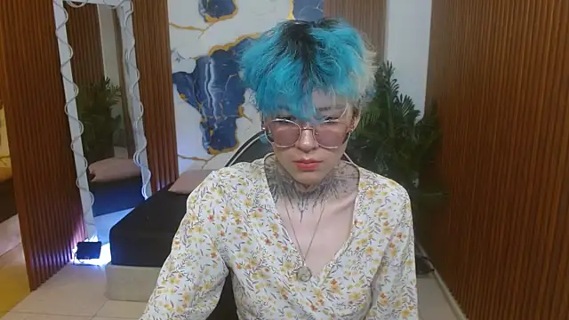 Lyra tay online show from April 22, 7:11 pm