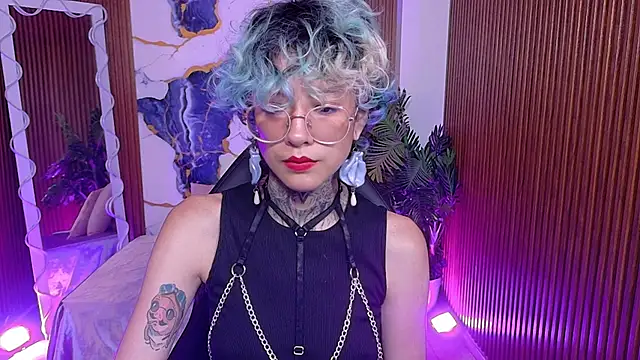 Lyra tay online show from June 8, 7:03 pm
