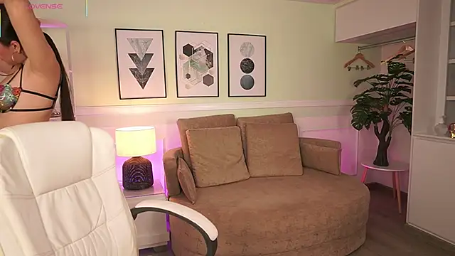 MandyCollins online show from April 23, 12:29 pm