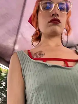 Alice Hecate online show from March 3, 1:17 pm