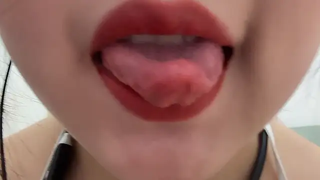 Susu-36E online show from April 7, 9:22 am