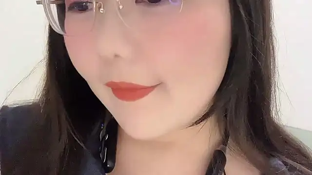 Susu-36E online show from April 21, 10:33 am