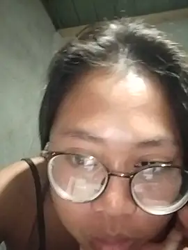 angelpinay44 online show from June 9, 3:22 pm